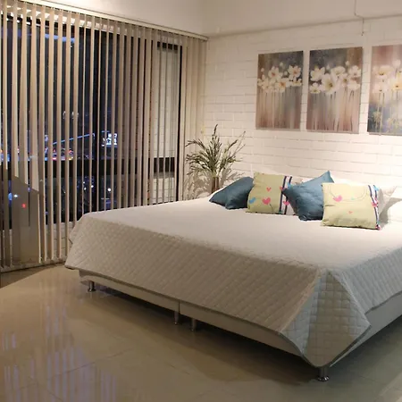 Excelente Apartamento En Parque El Poblado Medellin Exterior photo
